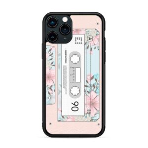 Retro - Cassette floreado color rosa
